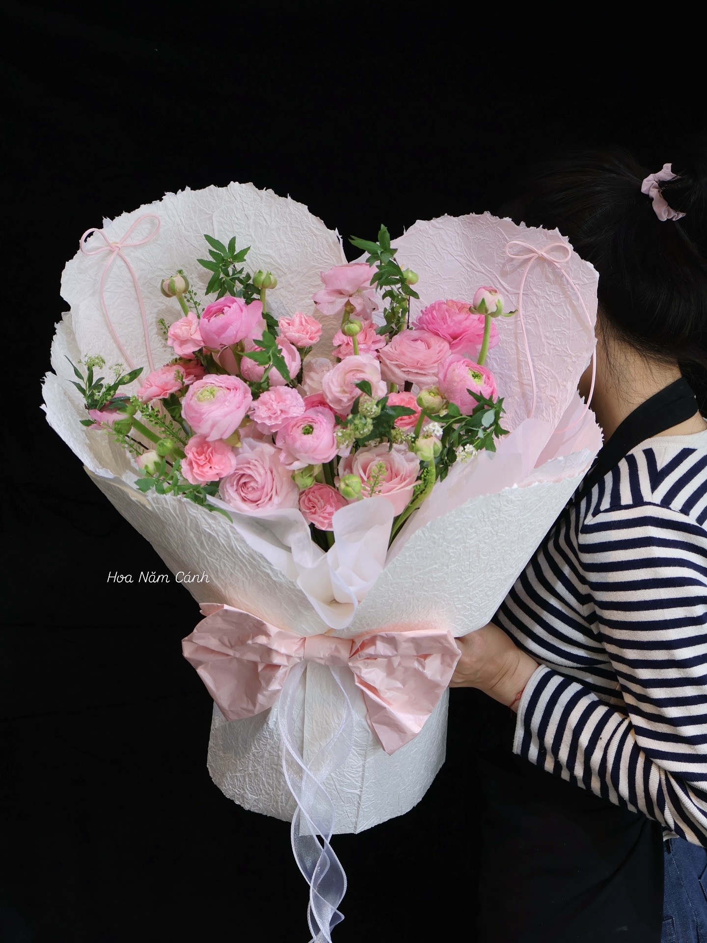 Bó hoa mao lương hồng trái tim