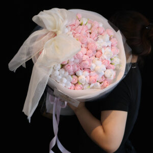 Bó hoa sáp hồng plume form tròn